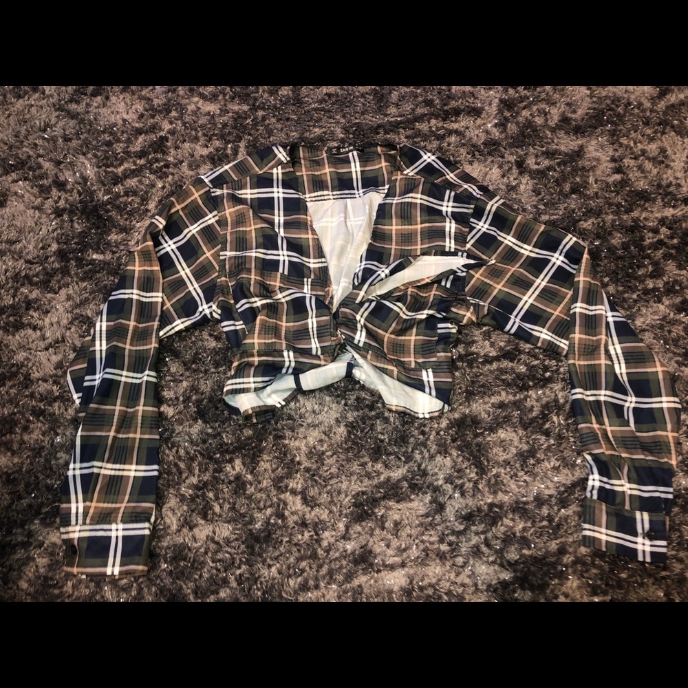 Flannel tied shirt